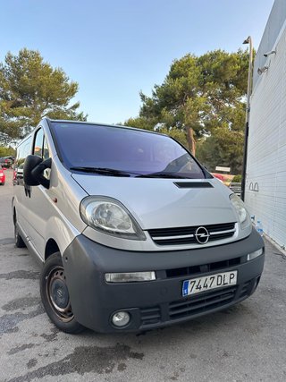 Opel Vivaro 2005
