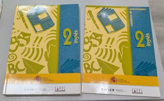 Libro y cuadernillo de 2 Inglés CNICE Safel