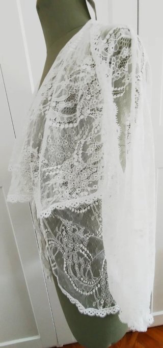 Chaqueta bolero de encaje Charo Ruiz Ibiza