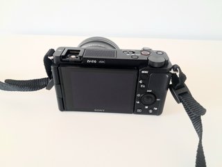 803 DISPAROS Sony ZV-E10 como nueva