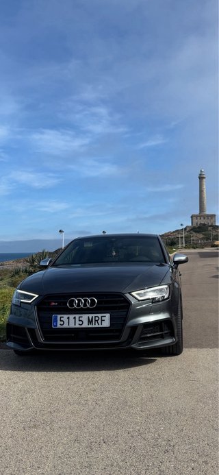 Audi S3 2018 310cv quatro