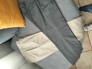 Pantaloni uomo beige e grigi Taglia 56 italiana