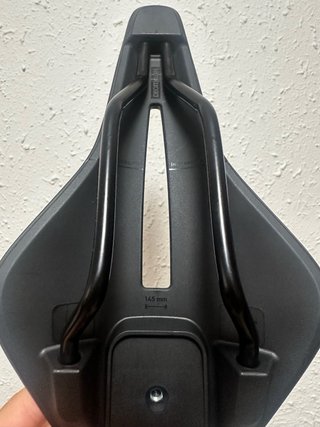 Sillín Van Rysel Racer 900 - 145mm NUEVO