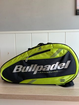Paletero Bullpadel Avantline Verde/Negro