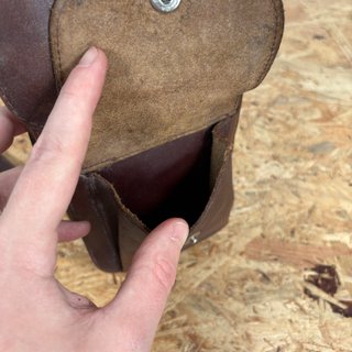 Vecchia custodia con tracolla in pelle Canon