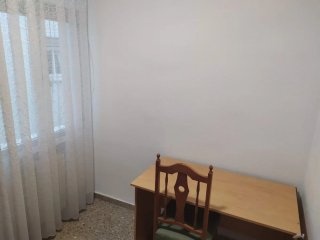 Piso 5 habitaciones en alquiler en el centro Cuenc