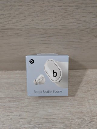 Beats Studio Buds + Cuffie Bianche