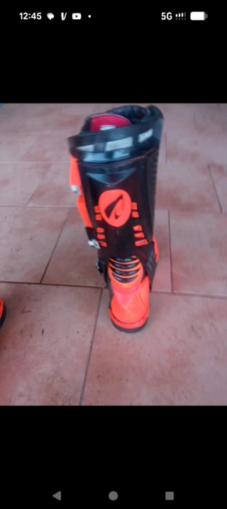 Botas Forma Predator 2.0