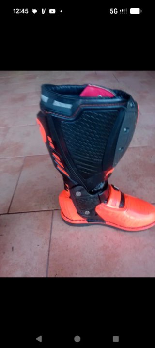 Botas Forma Predator 2.0