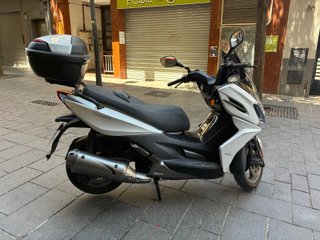 KYMCO K-XCT 125