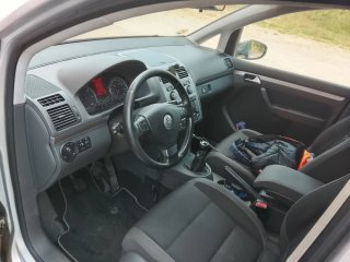Volkswagen Touran 2009