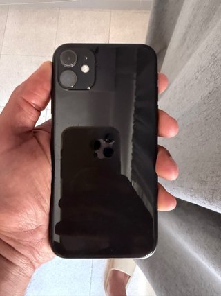 iPhone 11 Negro Como Nuevo