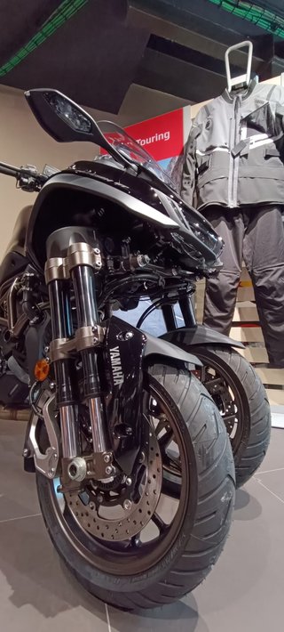 YAMAHA NIKEN GT