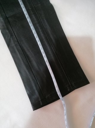 Regalo GUESS 55€ pantalones