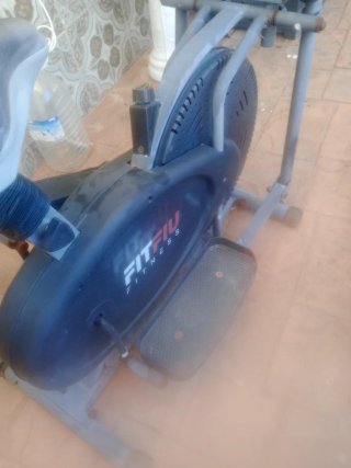 Bicicleta Estática Gimnasio