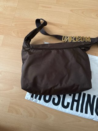 Borsa Moschino marrone con logo dorato