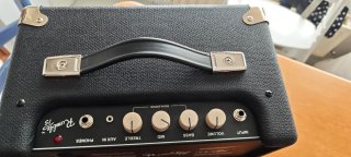 Amplificador Fender Rumble 15w