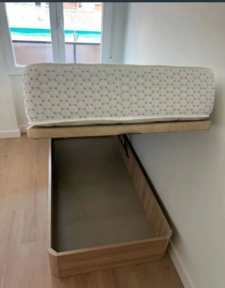 Canapé abatible con colchónes viscoelastica