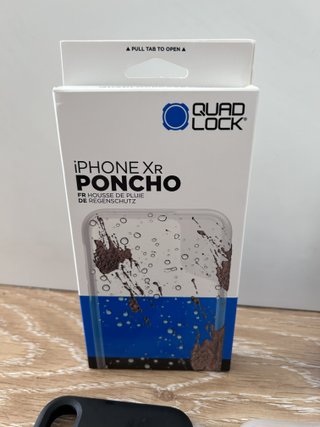 Quad Lock Bici + Funda iPhone XR + Poncho