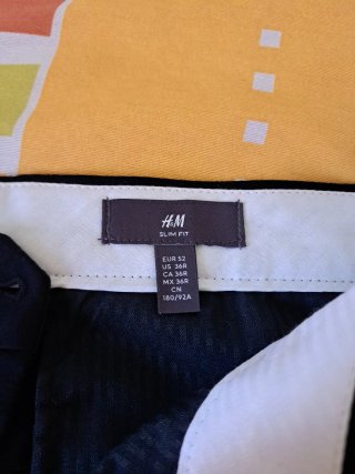 Pantalón de traje negro
