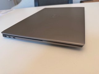 Portátil Dell Vostro 5320, Core i7 12a 13.3”