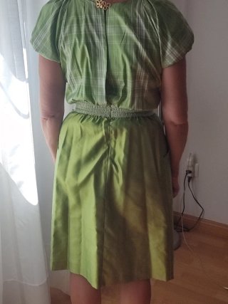 Vestido verde precioso sin estrenar