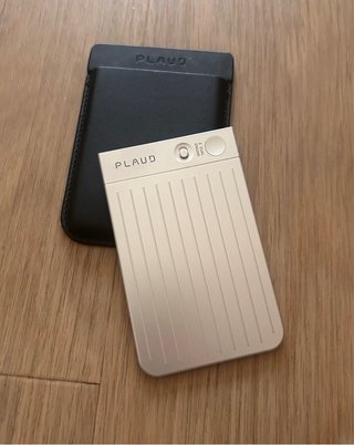 Grabadora de voz Plaud Note con IA