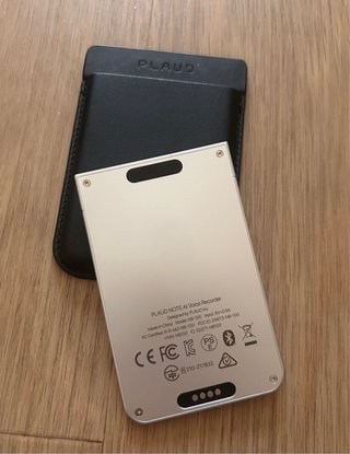 Grabadora de voz Plaud Note con IA