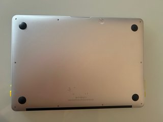 MacBook Air i5 8GB