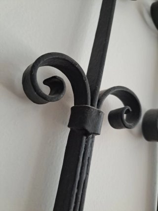 Rejas de forja antiguas hechas a mano
