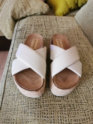 Sandalias plataforma Stradivarius mujer