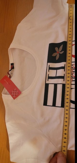 Camiseta Carolina Herrera