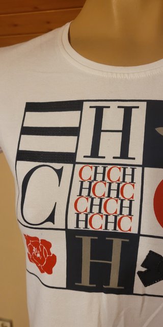 Camiseta Carolina Herrera