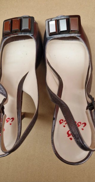 Zapatos de tacón Isais, de Koseri, talla 36.