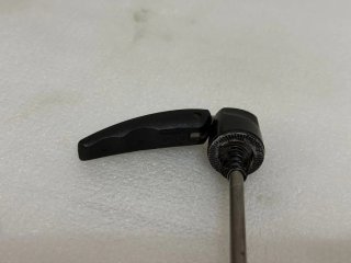 Cierre de Rueda Mavic delantero qr bicicleta