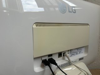 Todo En Uno LG 22v24 4GB RAM
