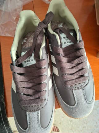 Zapatillas Adidas Samba Marrones y Grises