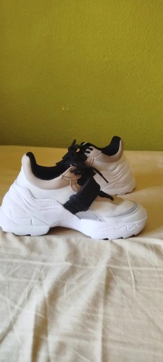 Zapatillas Zara TRF Plataforma Talla 36