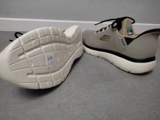 Scarpe uomo Skechers beige/nere