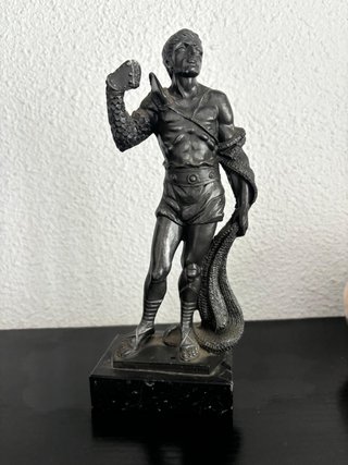 Escultura Guerrero Metal Piedra