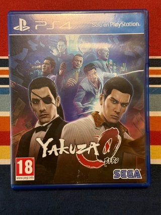 PS4 Slim 1TB + 2 controller + 2 giochi