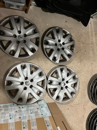 4 Tapacubos Renault 16 5 Agujeros Originales