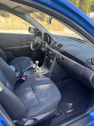 Mazda 3 único propietario etiqueta C