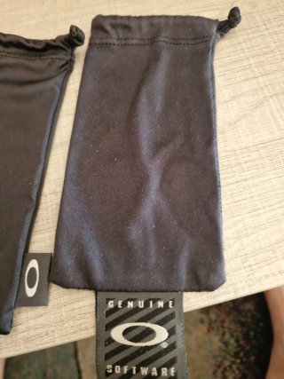 Fundas Oakley Negras