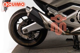 HONDA FORZA 750