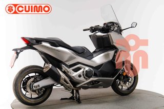HONDA FORZA 750