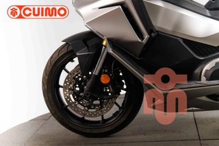HONDA FORZA 750