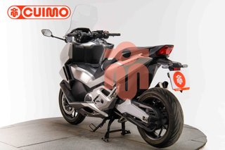 HONDA FORZA 750