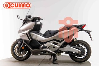 HONDA FORZA 750