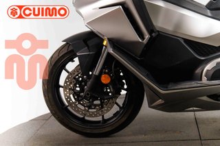 HONDA FORZA 750